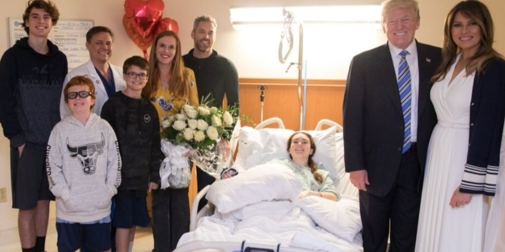153 News - Because Censorship Kills - 1518952765 donald trump briefly visited parkland shooting victims and twitter was slack jawed